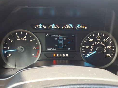 Certified 2019 Ford F150 XLT w/ Equipment Group 302A Luxury AWD/4WD image 14