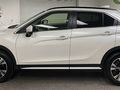 Used 2019 Mitsubishi Eclipse Cross SEL image 8