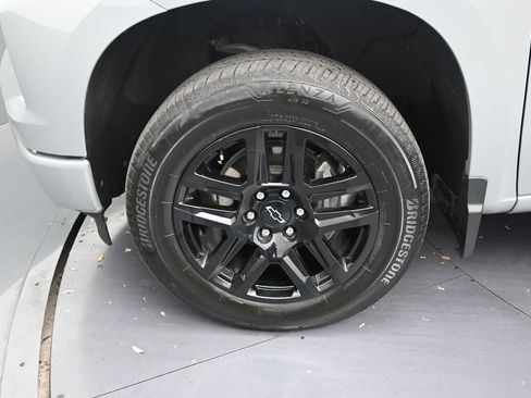 Used 2024 Chevrolet Silverado 1500 RST w/ Protection Package AWD/4WD image 9