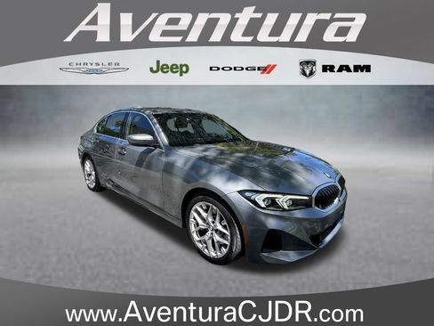 Used 2025 BMW 330i Sedan RWD image 1