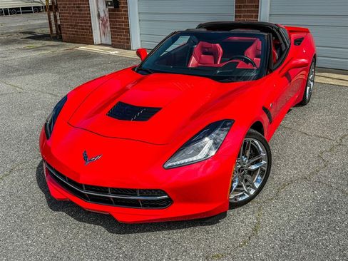 Used 2015 Chevrolet Corvette Stingray Coupe w/ 3LT Preferred Equipment Group RWD image 10