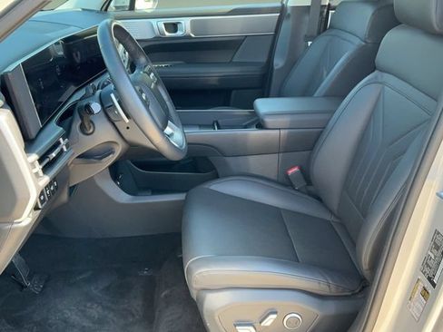 Used 2026 Hyundai Santa Fe SEL FWD image 12