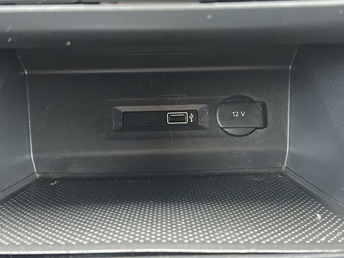 Used 2019 Volkswagen Atlas S FWD image 25