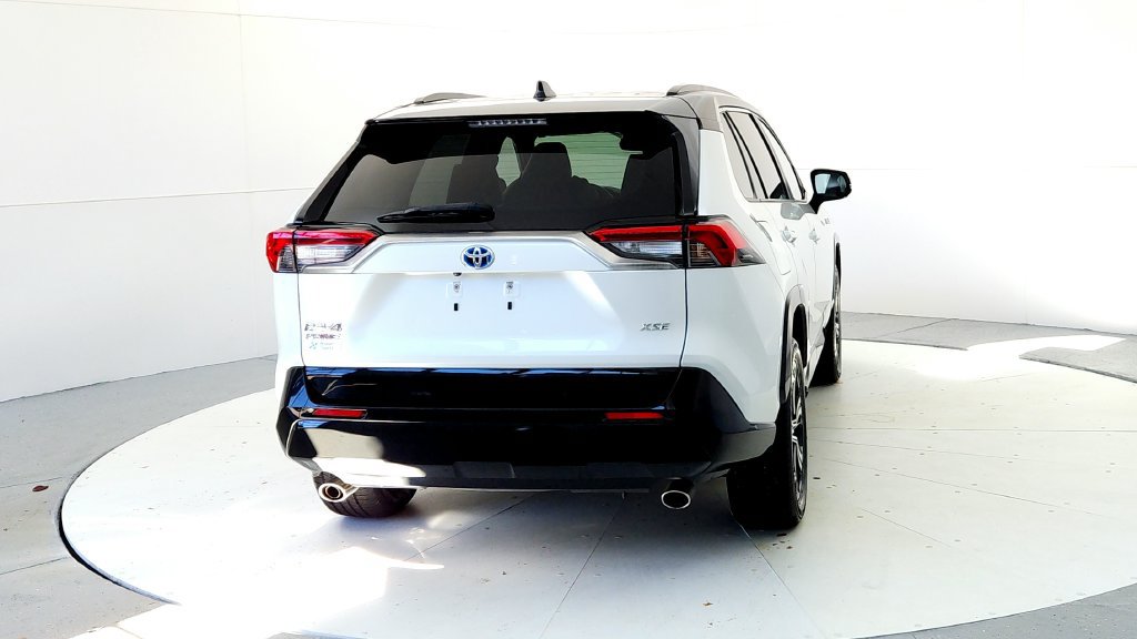 Used 2023 Toyota RAV4 XSE w/ Weather Package AWD/4WD image 5