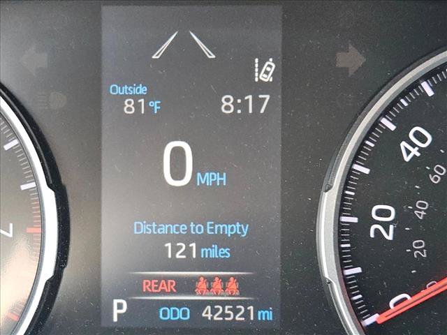 Used 2022 Toyota RAV4 LE FWD image 10
