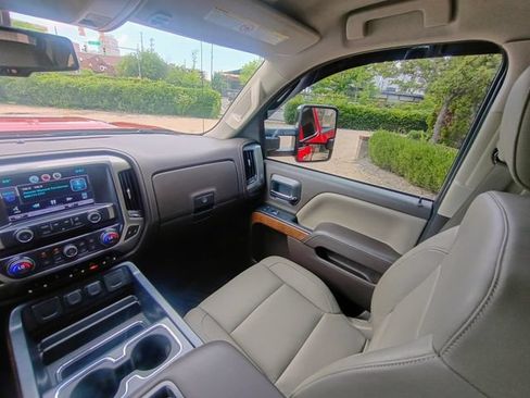 Used 2015 Chevrolet Silverado 2500 LTZ w/ LTZ Plus Package AWD/4WD image 48