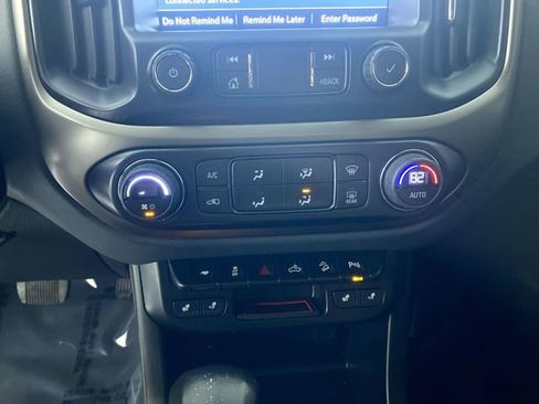 Used 2022 Chevrolet Colorado Z71 image 10