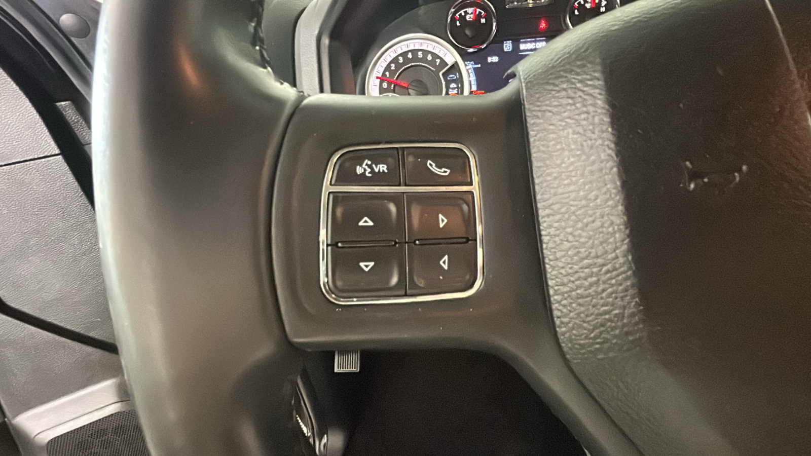 Used 2019 RAM 1500 Big Horn AWD/4WD image 19