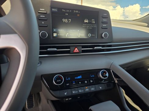 New 2026 Hyundai Elantra SEL Sport Premium FWD image 11