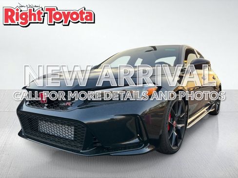 Used 2025 Honda Civic Type R image 1