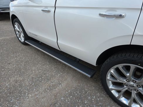 Used 2019 Ford Expedition Platinum AWD/4WD image 21