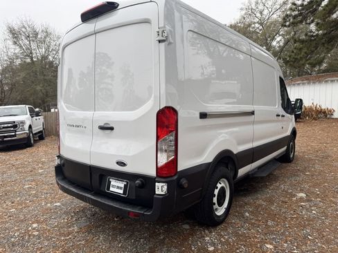Used 2019 Ford Transit 150 148 Medium Roof image 3