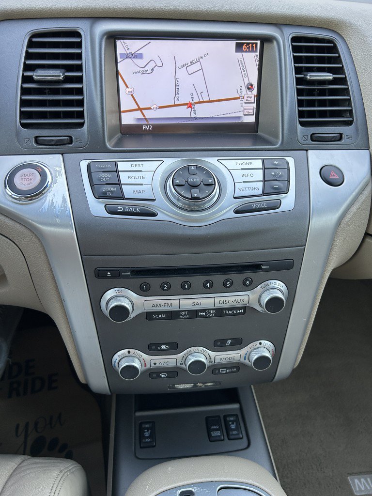 Used 2014 Nissan Murano SL w/ Navigation Package AWD/4WD image 8