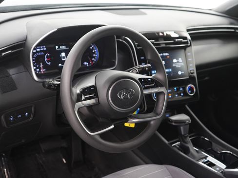 Certified 2024 Hyundai Santa Cruz SE AWD/4WD image 18