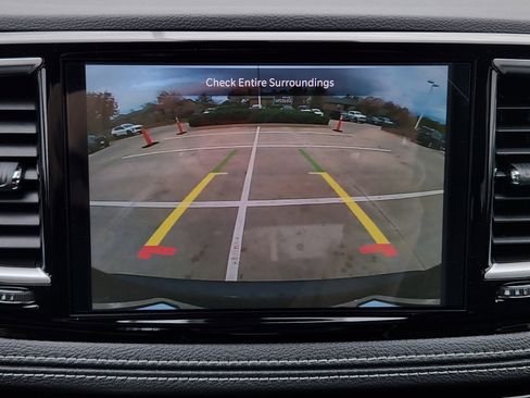 New 2026 Chrysler Pacifica Limited image 14