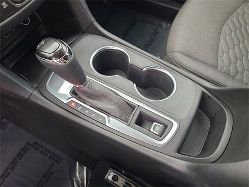 Used 2021 Chevrolet Equinox LT image 33