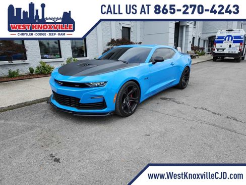 Used 2023 Chevrolet Camaro SS RWD image 1