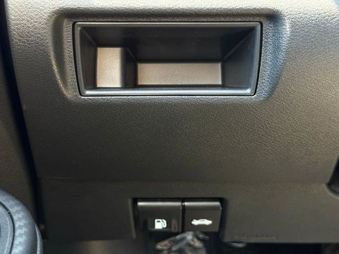 New 2025 Nissan Versa SV w/ Trunk Package image 23