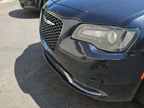 Used 2016 Chrysler 300 S AWD/4WD image 10