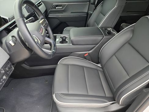 New 2026 GMC Sierra EV Elevation w/ LPO, Elevation Dark Package AWD/4WD image 8