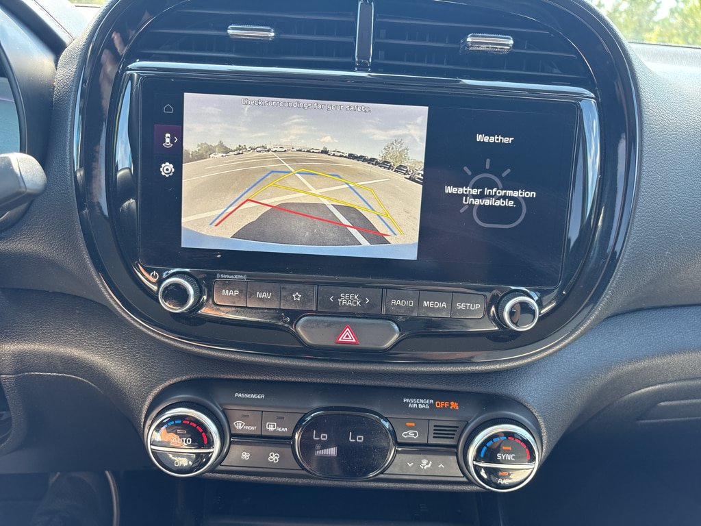 Used 2024 Kia Soul GT-Line FWD image 27