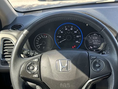 Used 2018 Honda HR-V EX-L image 23