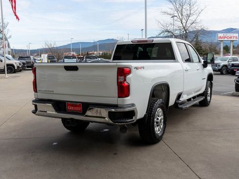 Used 2024 Chevrolet Silverado 2500 LT image 7