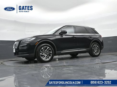 Used 2022 Lincoln Corsair AWD w/ Equipment Group 101A image 43