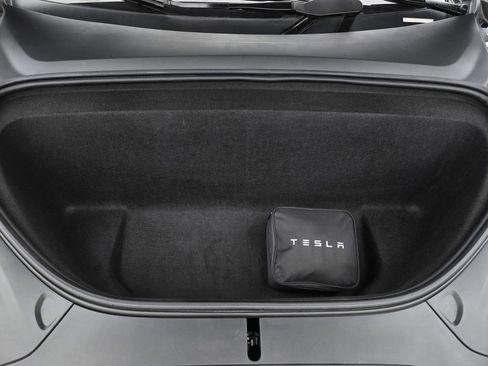 Used 2022 Tesla Model X AWD/4WD image 35