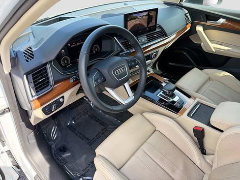 Used 2023 Audi Q5 e Prestige w/ Prestige Package AWD/4WD image 25