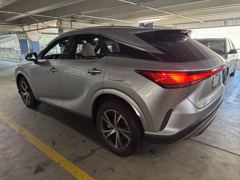 Used 2023 Lexus RX 350h w/ Accessory Package (2T) AWD/4WD image 4