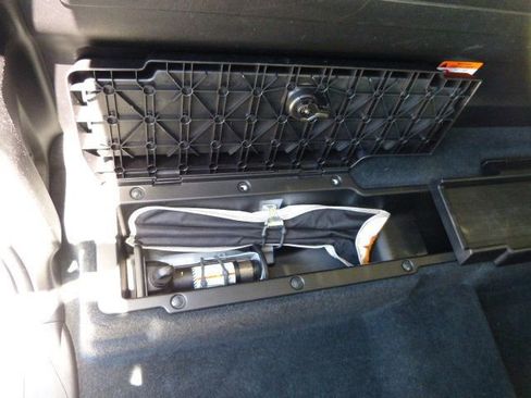 Used 2022 Toyota Tacoma SR image 25