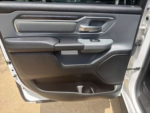 Used 2022 RAM 1500 Big Horn AWD/4WD image 18