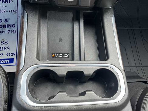 Used 2022 Chevrolet Silverado 1500 High Country image 25