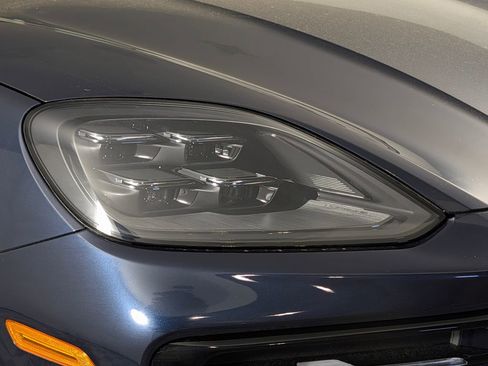 New 2026 Porsche Cayenne AWD/4WD image 16