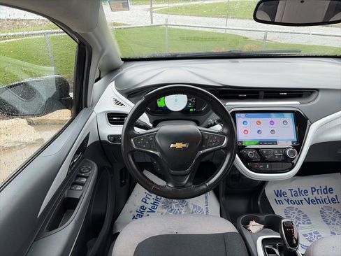Used 2020 Chevrolet Bolt LT FWD image 39