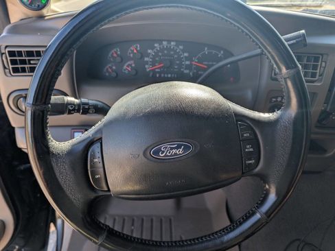 Used 2000 Ford Excursion Limited image 24