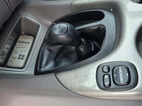 Used 2004 Toyota Sequoia Limited image 54