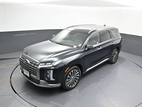 Certified 2025 Hyundai Palisade Calligraphy AWD/4WD image 36