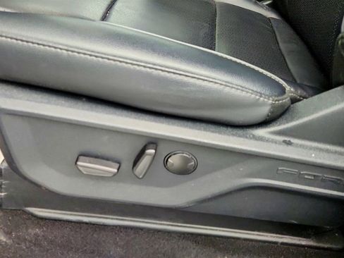 Used 2025 Ford F150 Lariat w/ Equipment Group 501A Mid image 10