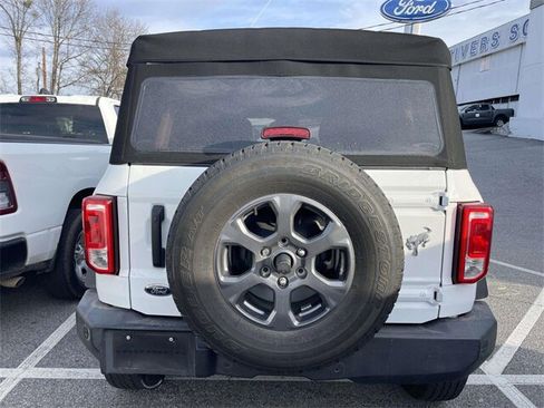 Certified 2022 Ford Bronco Big Bend image 4