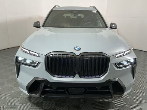 Used 2026 BMW X7 xDrive40i w/ M Sport Package image 3