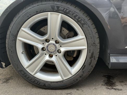 Used 2010 Mercedes-Benz C 300 4MATIC Sedan image 29