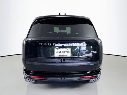 Certified 2023 Land Rover Range Rover SE AWD/4WD image 6