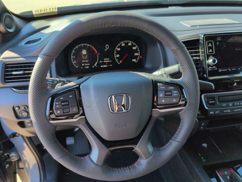 New 2026 Honda Ridgeline Black Edition image 15