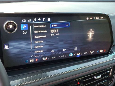 Used 2025 Chevrolet Tahoe RST w/ RST Performance Edition image 18