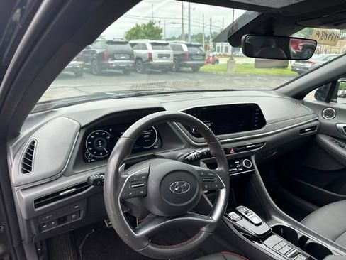 Used 2022 Hyundai Sonata SEL Plus w/ Cargo Package FWD image 10