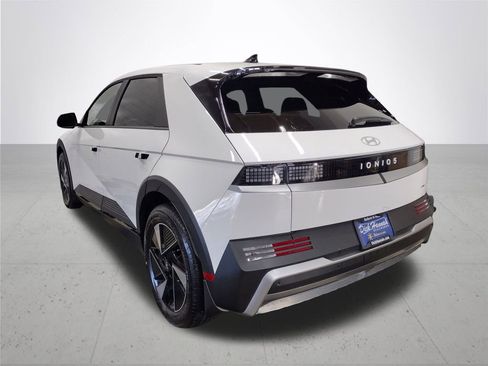 New 2026 Hyundai Ioniq 5 SEL image 10