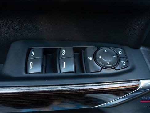 Used 2022 GMC Sierra 1500 SLE image 22