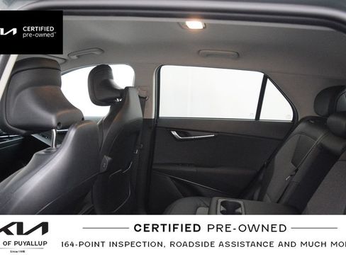 Certified 2024 Kia Niro Wind w/ Wind Preserve Package FWD image 13